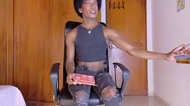 samirths boy  online show from 06-19-26, 07:20