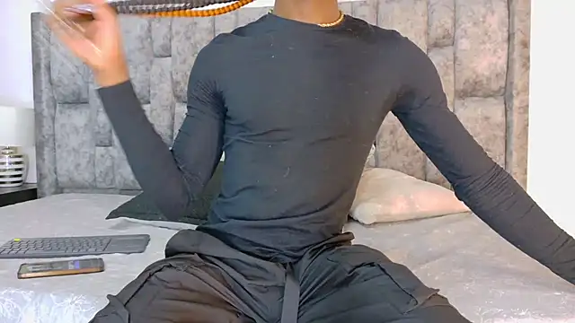 samirths boy  online show from 04-28-26, 07:29