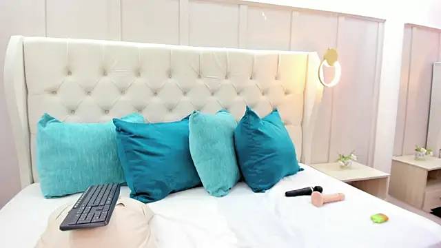 Snapshot of sweet_shanaia chatting on 05-29-26, 04:57 sweet shanaia online show from 05-29-26, 04:57