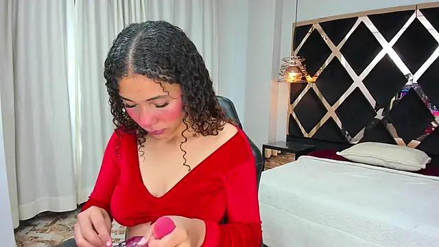 Mia cartther online show from 02-07-26, 12:46