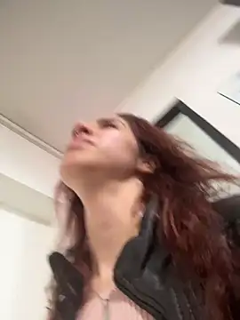elodie rouge online show from 06-01-26, 11:54