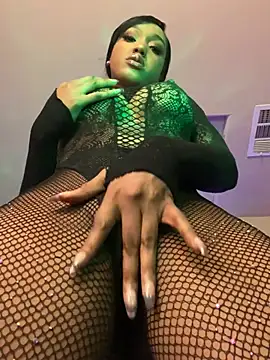 Snapshot of MsChanelCarter chatting on 02-24-26, 12:50 MsChanelCarter online show from 02-24-26, 12:50