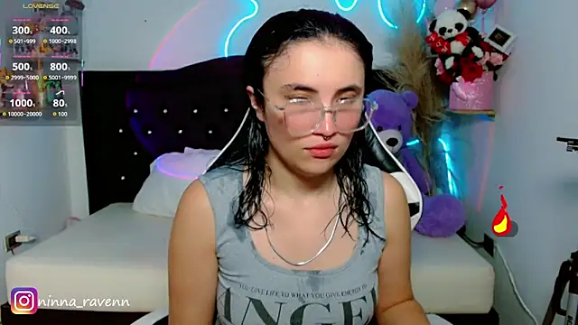 AriaDark online show from 04-26-26, 10:07