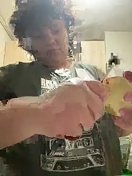 RavenEllieUniverse online show from 02-24-26, 03:40