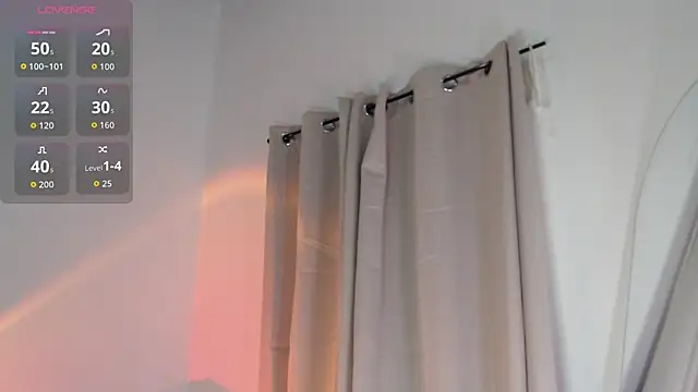 Mia Volkova  online show from 02-20-26, 11:01