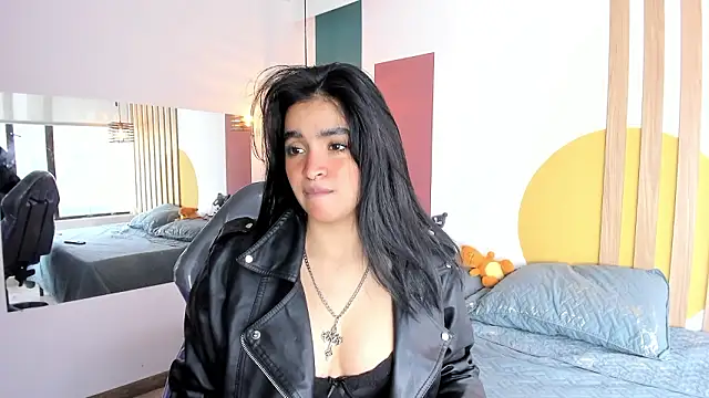 VanessaDoofenshmirtz online show from 02-06-26, 12:56