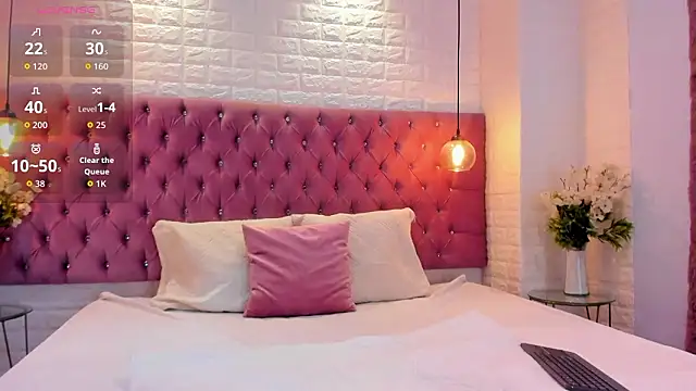 nela moretti online show from 03-28-26, 03:35