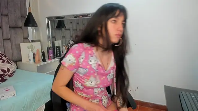 JenniQ69 online show from 03-07-26, 01:38