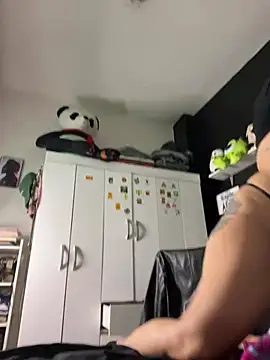 CarolinaRaven online show from 03-24-26, 04:29