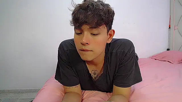 Maxwell boys online show from 03-12-26, 03:12