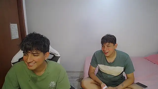 Maxwell boys online show from 03-02-26, 03:29