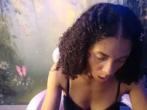 Snapshot of rosa_skinny chatting on 05-29-26, 08:15 rosa skinny online show from 05-29-26, 08:15