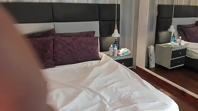 pamelamendez 1 online show from 02-06-26, 04:30