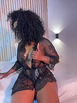 Snapshot of pamelamendez_1 chatting on 05-17-26, 11:16 pamelamendez 1 online show from 05-17-26, 11:16