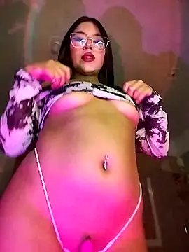 SAAMIIRAA  online show from 01-15-26, 04:49