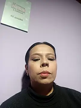 RossyAlvarez online show from 04-12-26, 02:15