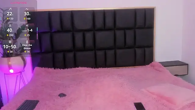 Snapshot of Emma_collins01 chatting on 03-01-26, 01:16 Emma collins01 online show from 03-01-26, 01:16