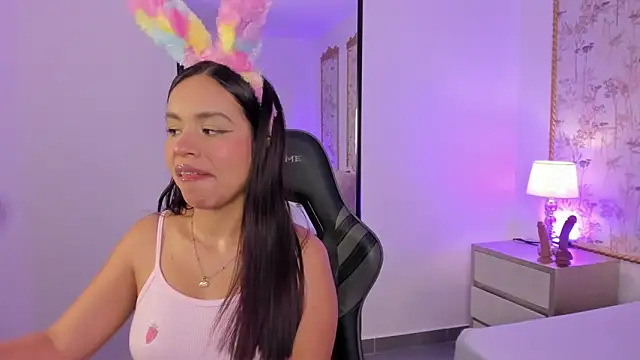 Snapshot of rubby_grundy chatting on 03-02-26, 11:22 rubby grundy online show from 03-02-26, 11:22