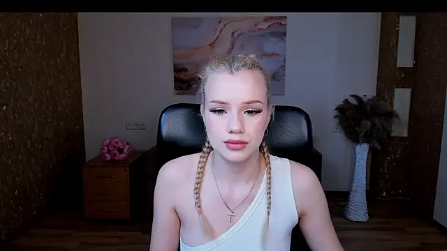 Stacy Western online show from 02-28-26, 01:00