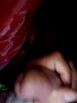 Snapshot of Joker12085 chatting on 02-06-26, 02:40 Joker12085 online show from 02-06-26, 02:40