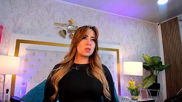 Snapshot of Xara_Shadow chatting on 02-24-26, 09:37 Xara Shadow online show from 02-24-26, 09:37