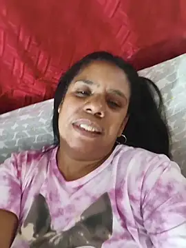Snapshot of Zeyllyjhonson chatting on 07-16-26, 01:46 Zeyllyjhonson online show from 07-16-26, 01:46