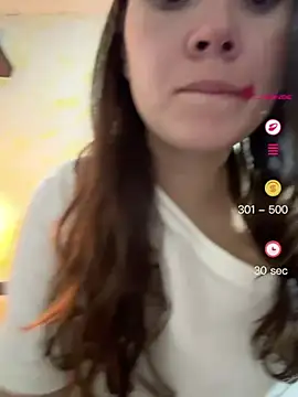 Snapshot of Raven__5 chatting on 06-15-26, 04:12 Raven 5 online show from 06-15-26, 04:12