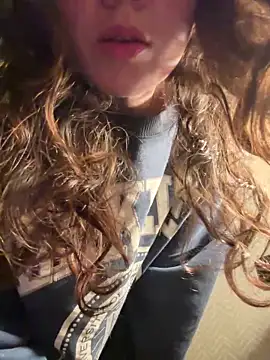 Raven  5 online show from 04-17-26, 04:04