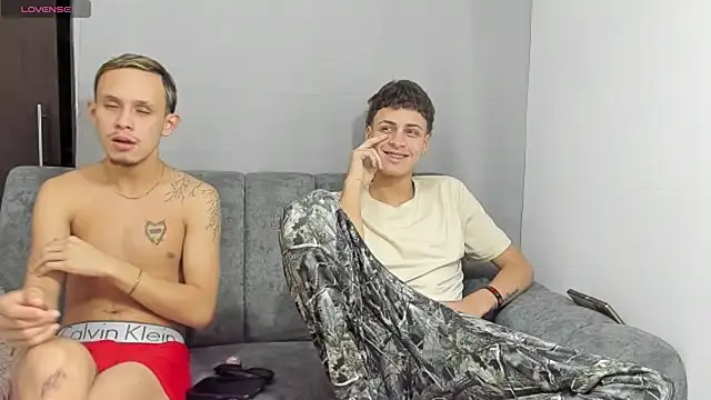 Snapshot of Two_sexboys chatting on 02-17-26, 06:00 Two sexboys online show from 02-17-26, 06:00