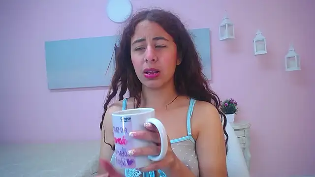 scarlett clyde online show from 03-22-26, 01:34