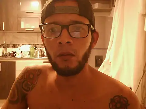 Snapshot of ELARKIMAN chatting on 02-26-26, 06:57 ELARKIMAN online show from 02-26-26, 06:57