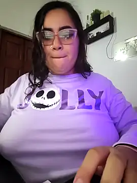 ScarleGrace online show from 04-17-26, 01:52