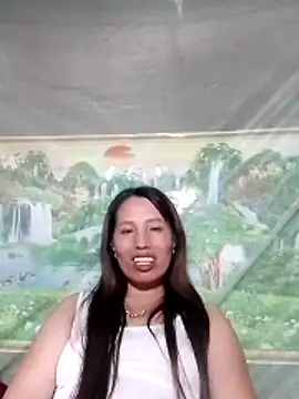 Gummiesu online show from 05-14-26, 01:52