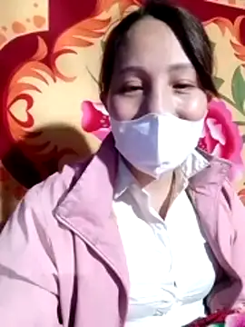 Gummiesu online show from 01-18-26, 12:19