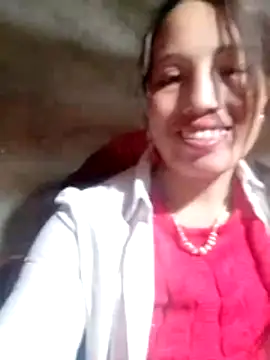 Gummiesu online show from 03-18-26, 07:15