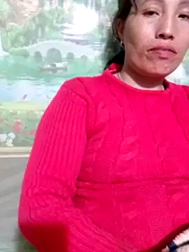 Gummiesu online show from 04-19-26, 02:18