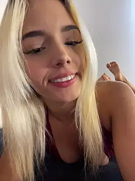 BUBUQUEEN online show from 03-05-26, 09:11