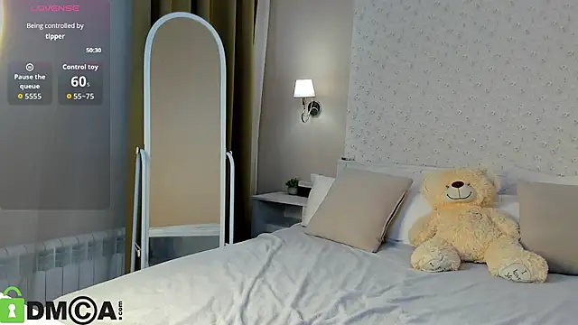 Snapshot of Anneta_Hart chatting on 02-17-26, 10:12 Anneta Hart online show from 02-17-26, 10:12