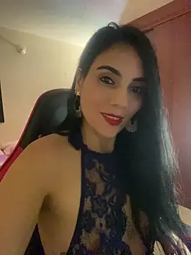 Snapshot of Miaswwe chatting on 06-09-26, 04:30 Miaswwe online show from 06-09-26, 04:30