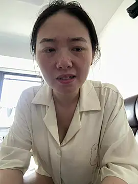 Snapshot of Cheating-wife chatting on 07-16-26, 08:33 Cheating-wife online show from 07-16-26, 08:33