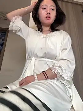 Cheating-wife online show from 04-22-26, 05:58