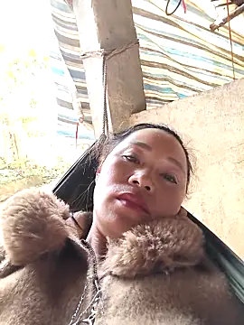 Snapshot of Jooj- chatting on 02-14-26, 04:23 Jooj- online show from 02-14-26, 04:23