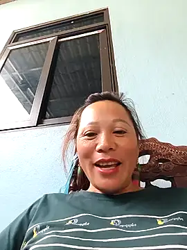 Snapshot of Jooj- chatting on 05-28-26, 03:58 Jooj- online show from 05-28-26, 03:58