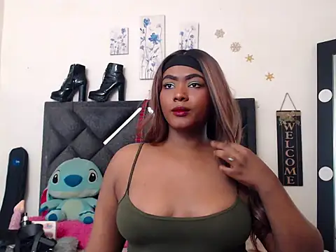 Natashabella    online show from 01-16-26, 07:18