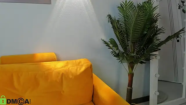 Snapshot of Celine_Coello chatting on 02-04-26, 04:07 Celine Coello online show from 02-04-26, 04:07