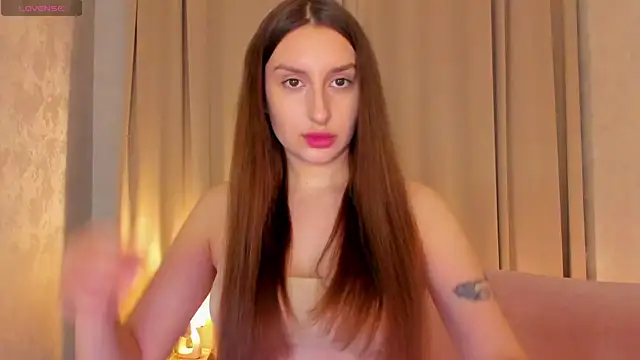 Snapshot of Celine_Coello chatting on 04-27-26, 12:36 Celine Coello online show from 04-27-26, 12:36