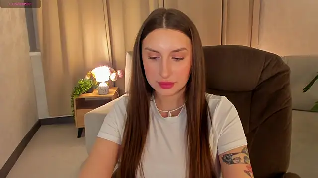 Snapshot of Celine_Coello chatting on 04-30-26, 01:18 Celine Coello online show from 04-30-26, 01:18