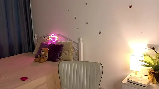 Maily  Trees online show from 02-19-26, 11:29