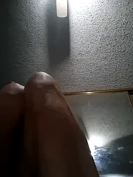 Hrnymanedawg13 online show from 02-28-26, 04:39