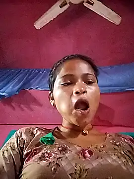 Snapshot of Jyoti_rathor chatting on 07-19-26, 06:11 Jyoti rathor online show from 07-19-26, 06:11